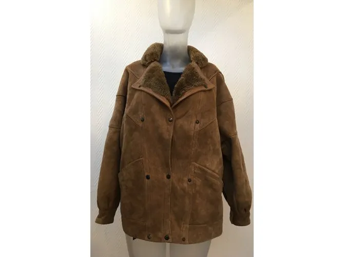Autre Marque Abrigos, Ropa de calle Castaño 