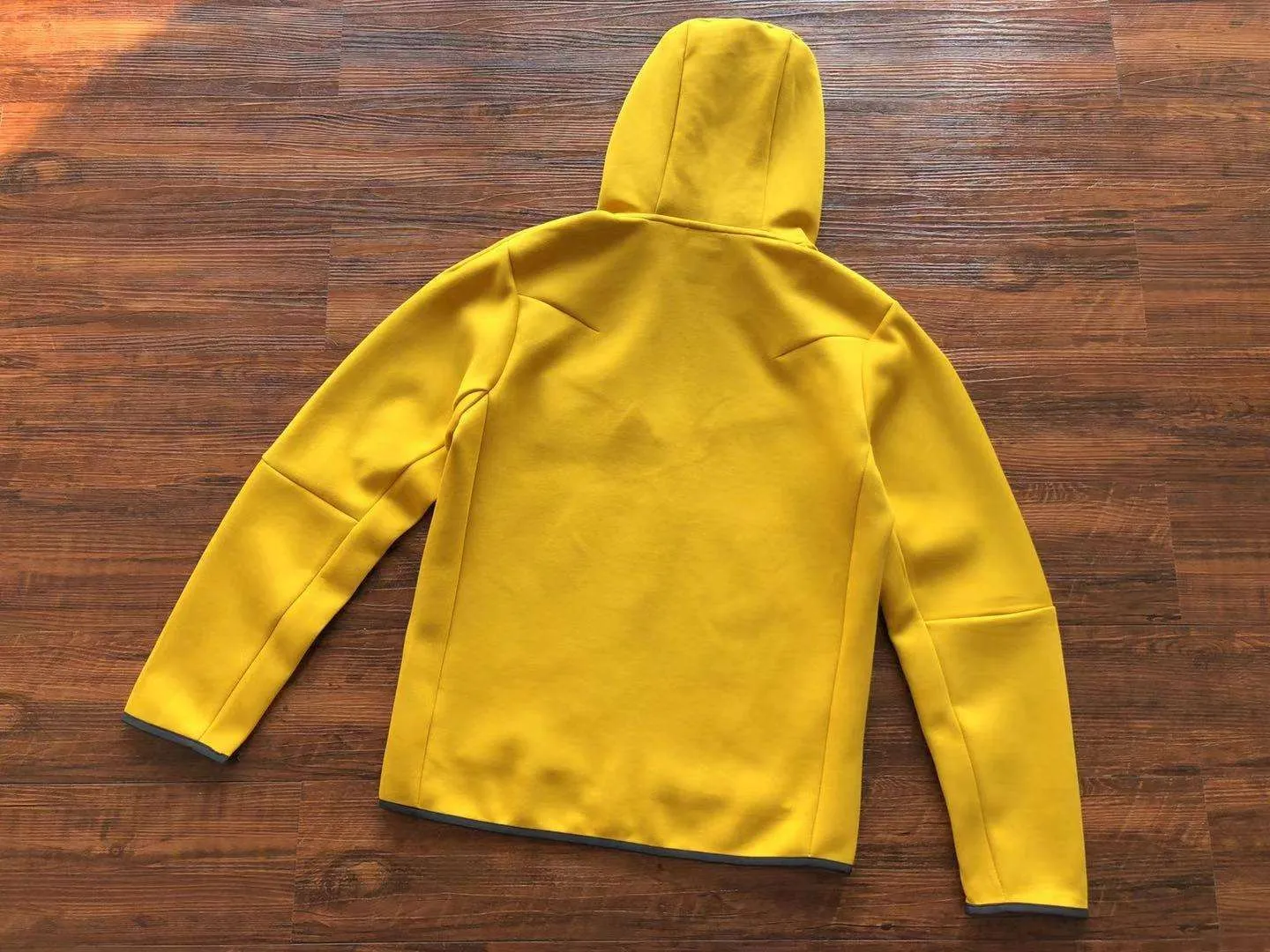 Conjunto de Chándal Nike Tech Fleece Amarillo