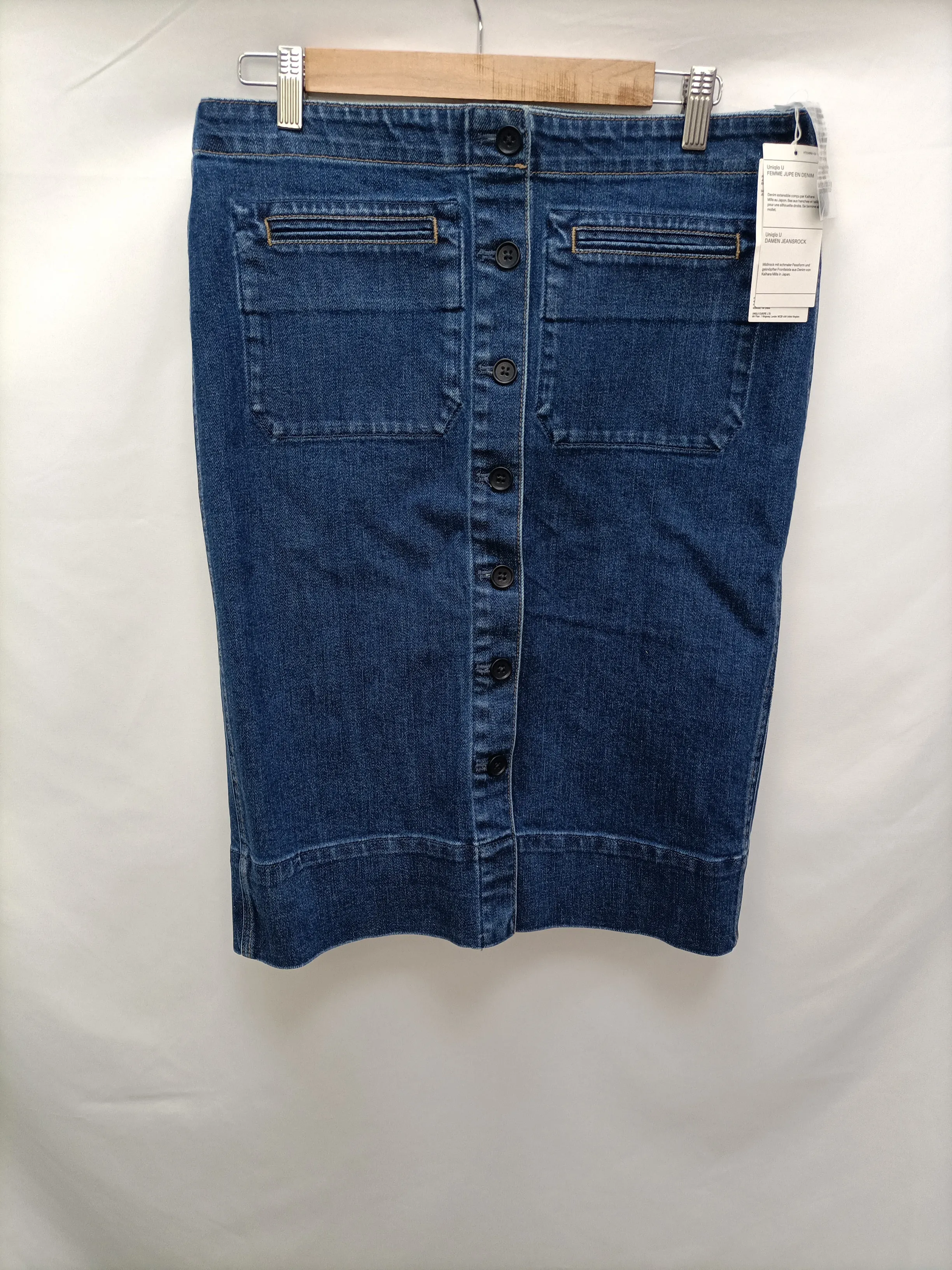 UNIQLO. Falda denim botones T.44