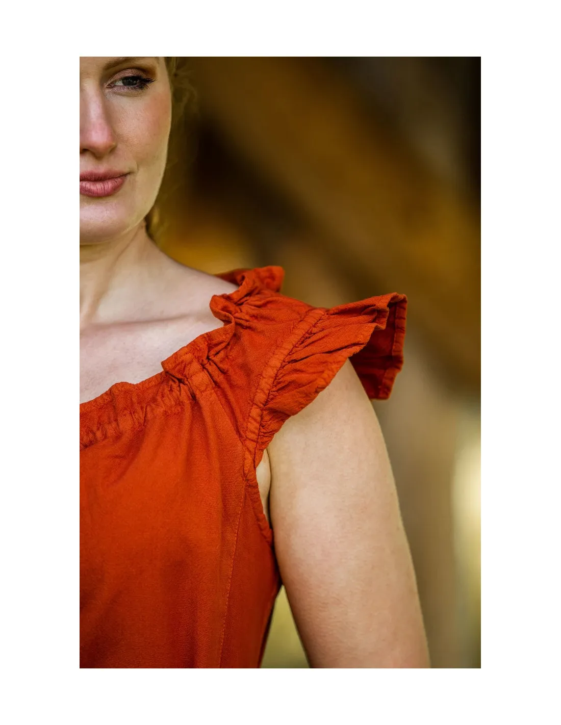 Vestido medieval largo modelo Clara, color naranja oscuro