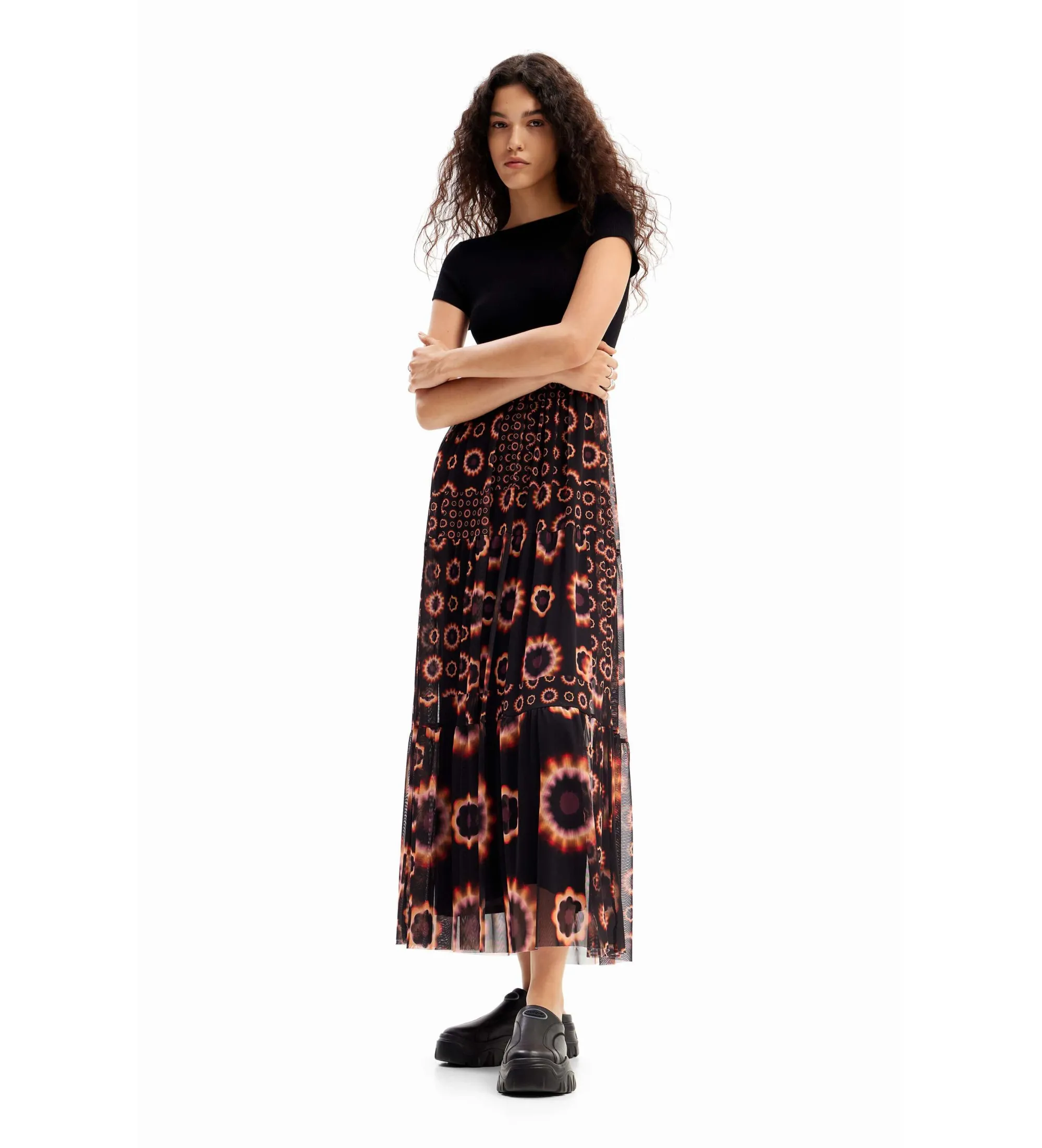Vestido midi combinado geométrico negro