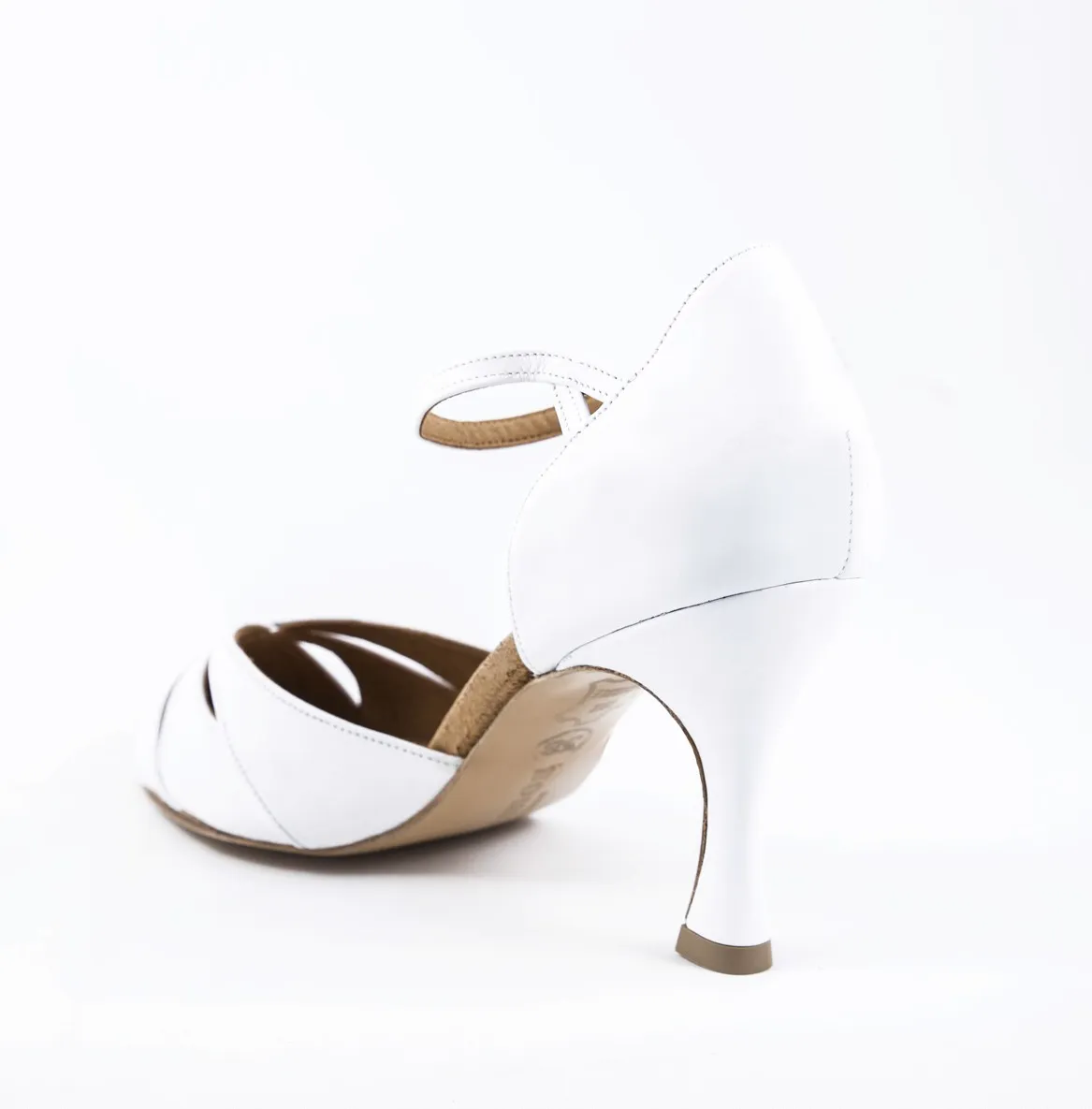 Zapato de tacon blanco elegante en piel-